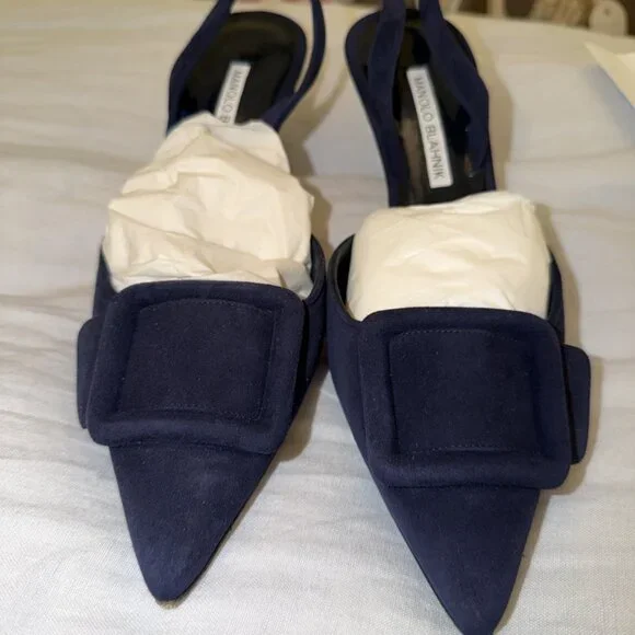 Manolo Blahnik Maysli Navy Blue Suede Buckle Slingback Pumps - Picture 5 of 7